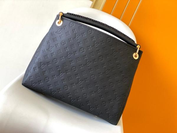 Handbag LOUIS VUITTON Artsy MM M41066 size 41*32*22cm