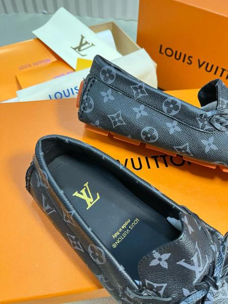 Louis Vuitton 1AAF3S Mocasín LV Driver