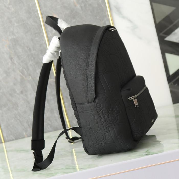 DIOR Backpacks Sac à dos zippé Rider 2.0 1ESBA199LLG-H00N size 31*18*40 cm