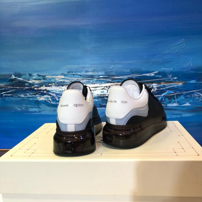 Alexander McQueen Casual Shoes Men Low-Top Black/White