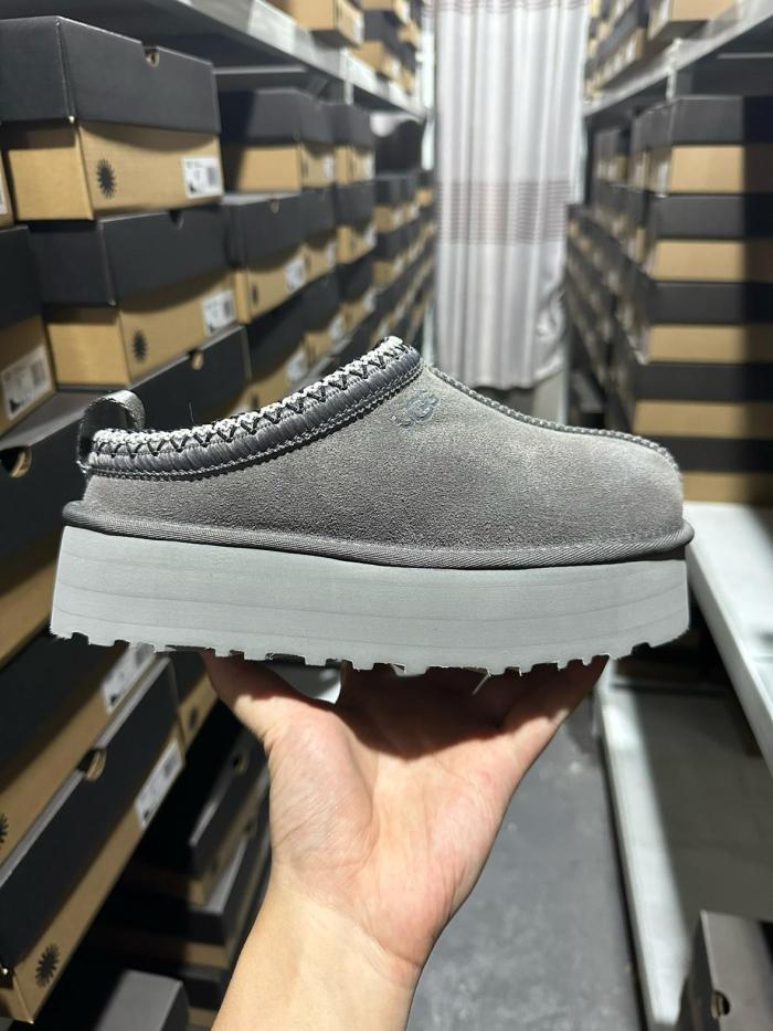 UGG shoes 20241202