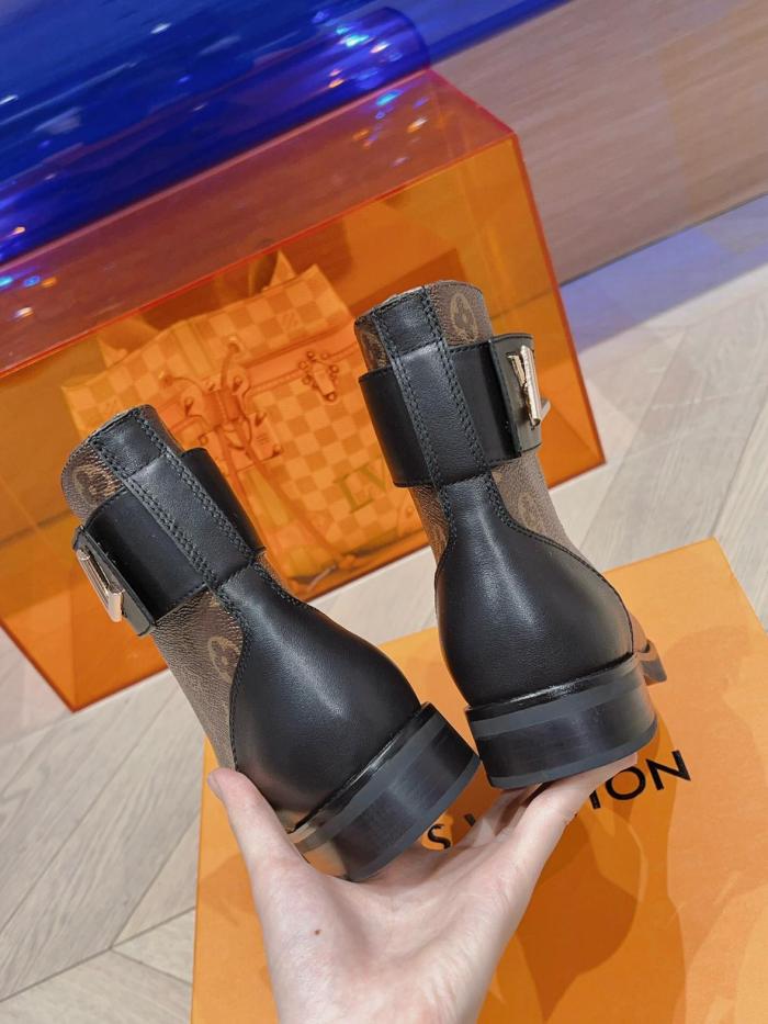 LOUIS VUITTON Wonderland Martin Boots Women's Brown Black 1A2JCT