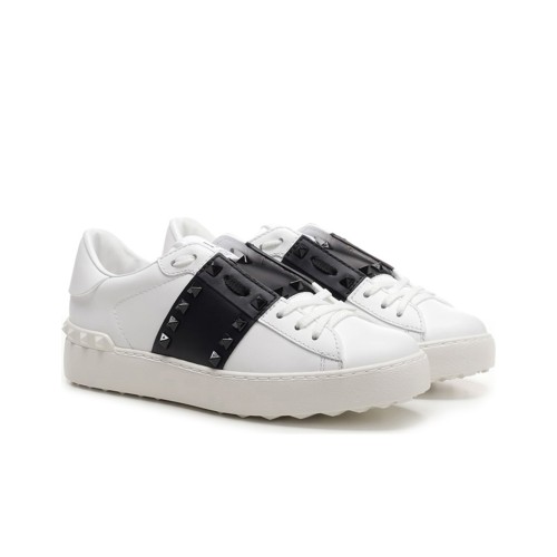 Valentino Rockstud Untitled White Black