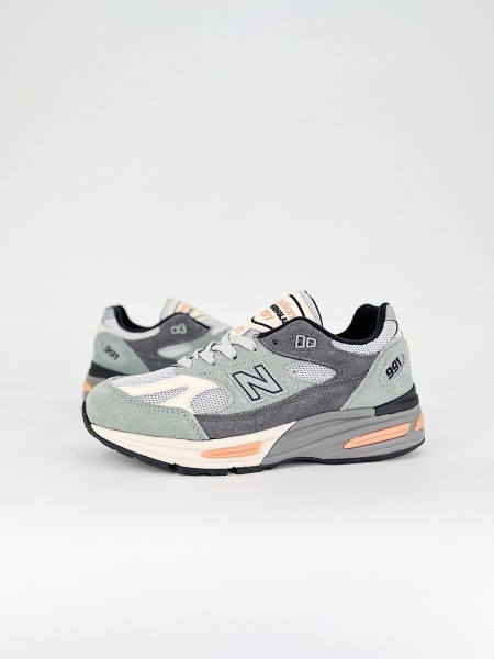 New Balance 991 MiUK Silver Blue Turbulence