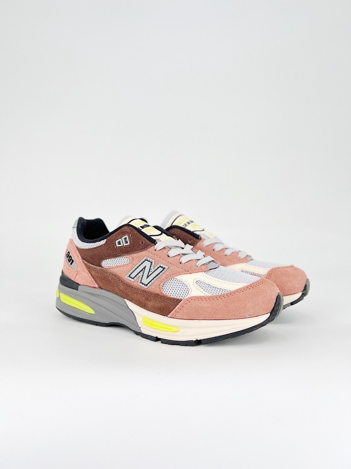 New Balance 991v2 MiUK Rosewood