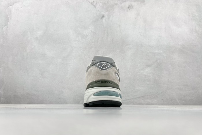 New Balance 991v2 MiUK Rock Ridge Grey