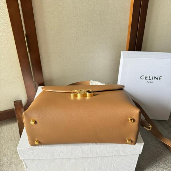 Celine MEDIUM NINO BAG IN SUPPLE CALFSKIN 117523FXK-18BU size 25*10*17.5 cm