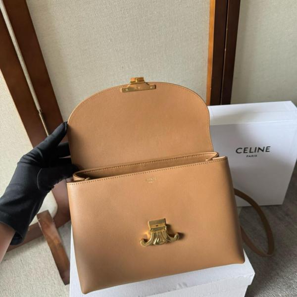Celine MEDIUM NINO BAG IN SUPPLE CALFSKIN 117523FXK-18BU size 25*10*17.5 cm