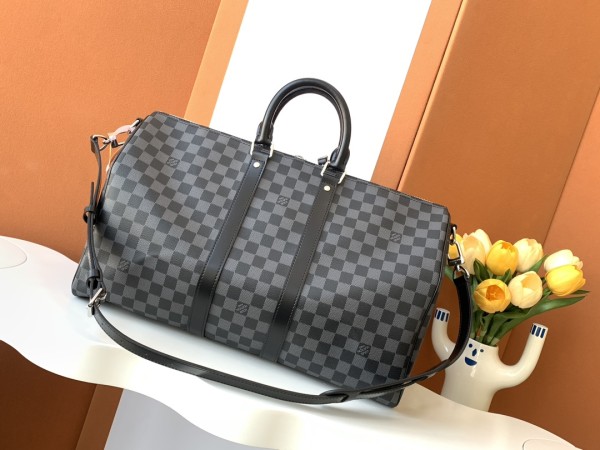 LOUIS VUITTON Travel Bags N41418 size 45*20*27 cm