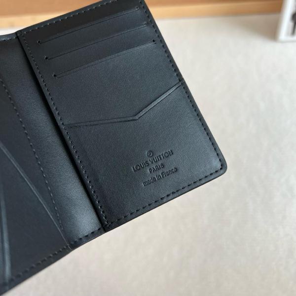 LOUIS VUITTON Pocket Organizer Monogram Shadow Black M62899 size 8*1*11 cm