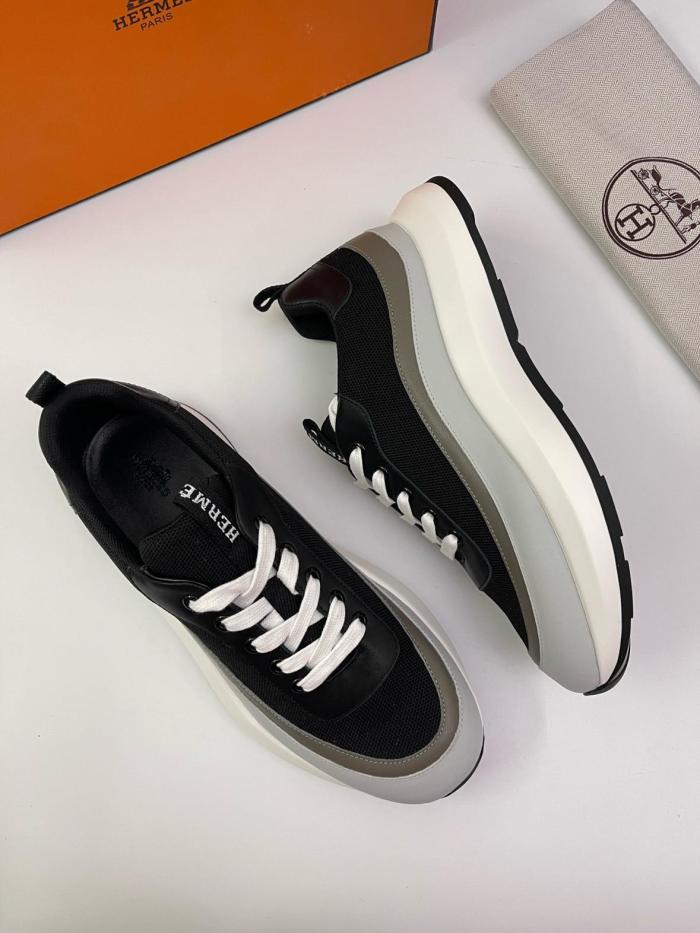 HERMES Casual Shoes Men Low-Top Black