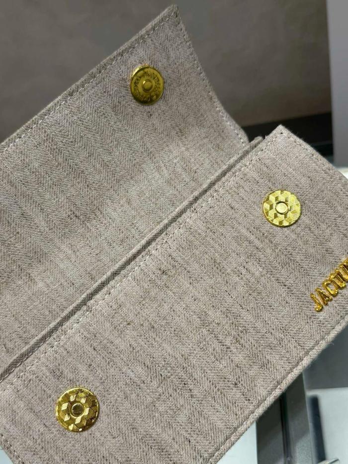 Jacquemus Le Chiquito Long Tote Bag 213BA0043071140 size L22*W5*H10cm