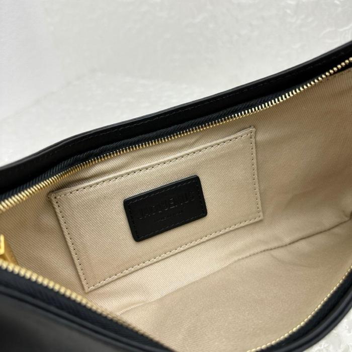 Jacquemus Calfskin Handbag Shoulder Bag Women's Black 231BA0573000990 size 27*10.5 cm
