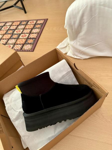 UGG Classic Mini Dipper Boot Black Yellow (Women's)