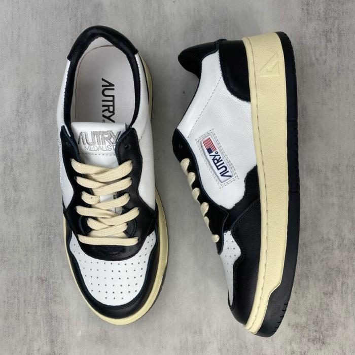 AUTRY Low Super Vintage Mesh Sneakers 'White Black'