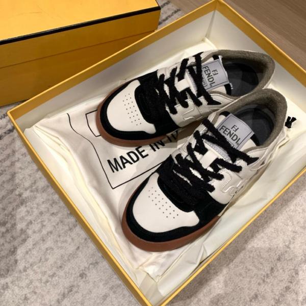 FENDI Match Low Top Suede Black Beige