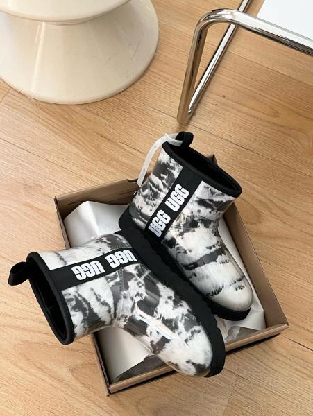 UGG Classic Clear Mini Boot Marble White Black (Women's)