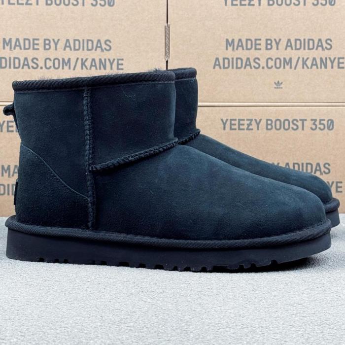 UGG Classic Mini Boot Black