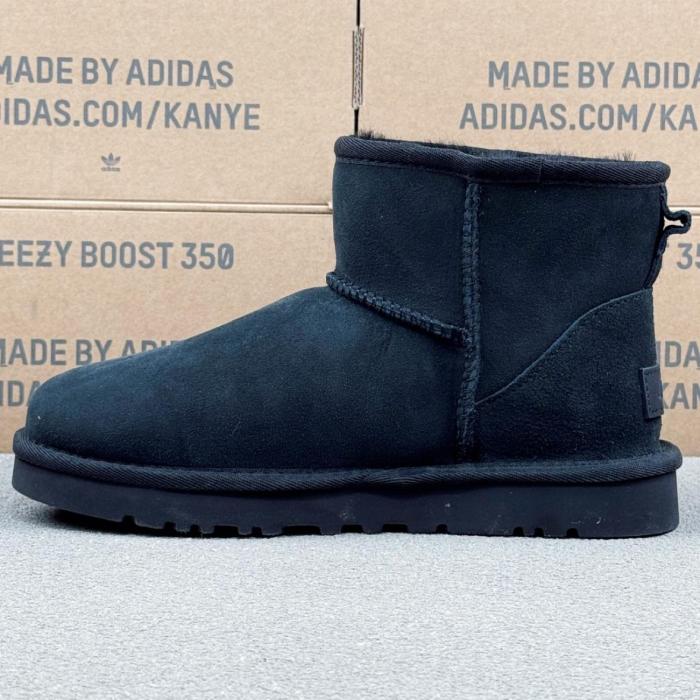 UGG Classic Mini Boot Black