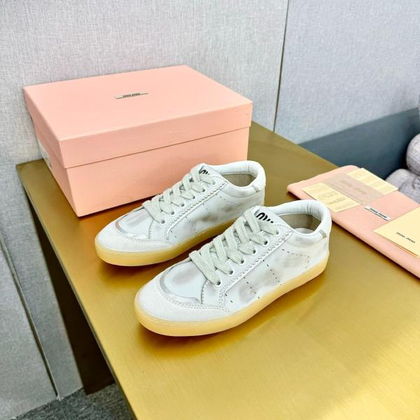 MIU MIU Low-Top Skateboard Shoes Women's White