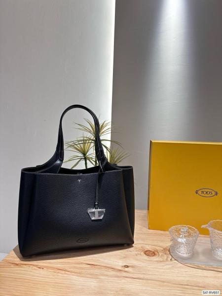 TOD'S Fringe Detailed T Logo Plaque Tote Bag XBWAPAF9100QNKB999 size 29*19.5*18cm