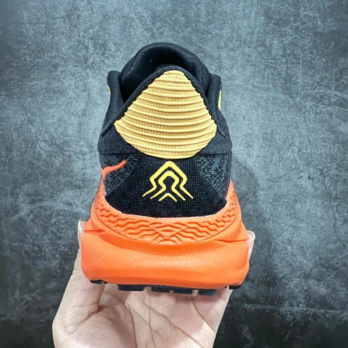 Hoka One One Challenger ATR 7 Castlerock Flame