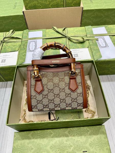 GUCCI Diana Handbags 707449-21HRG-2687 size 20*10*16 cm