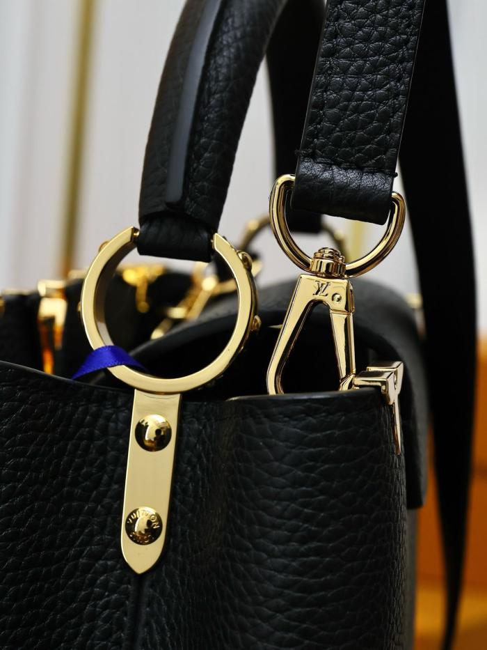 LOUIS VUITTON M23766 Capucines Bb M23263 size 26.92*8.89*18.03 cm