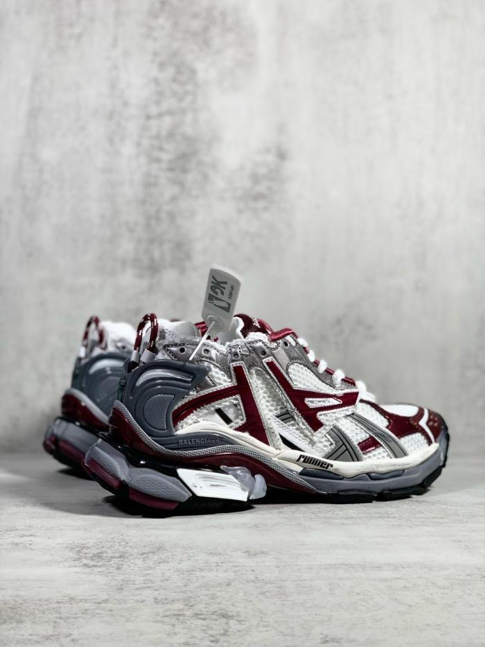 Balenciaga Runner Burgundy