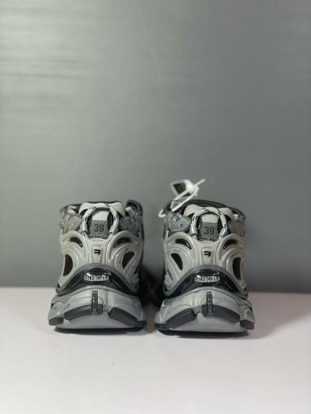 Balenciaga Runner Dark Grey Black
