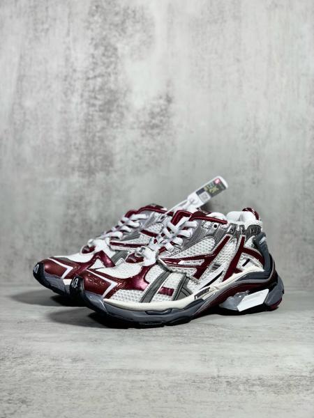 Balenciaga Runner Burgundy