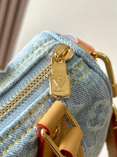 LOUIS VUITTON Nano Speedy M11212 size 17*7.5*11 cm