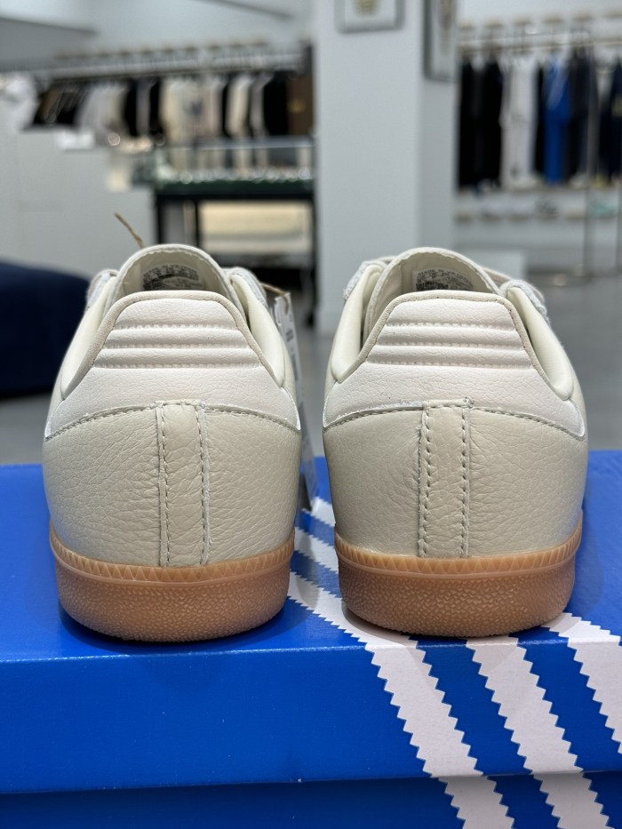 adidas Samba OG Aluminum Gum (Women's)