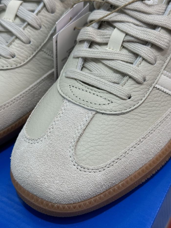 adidas Samba OG Aluminum Gum (Women's)