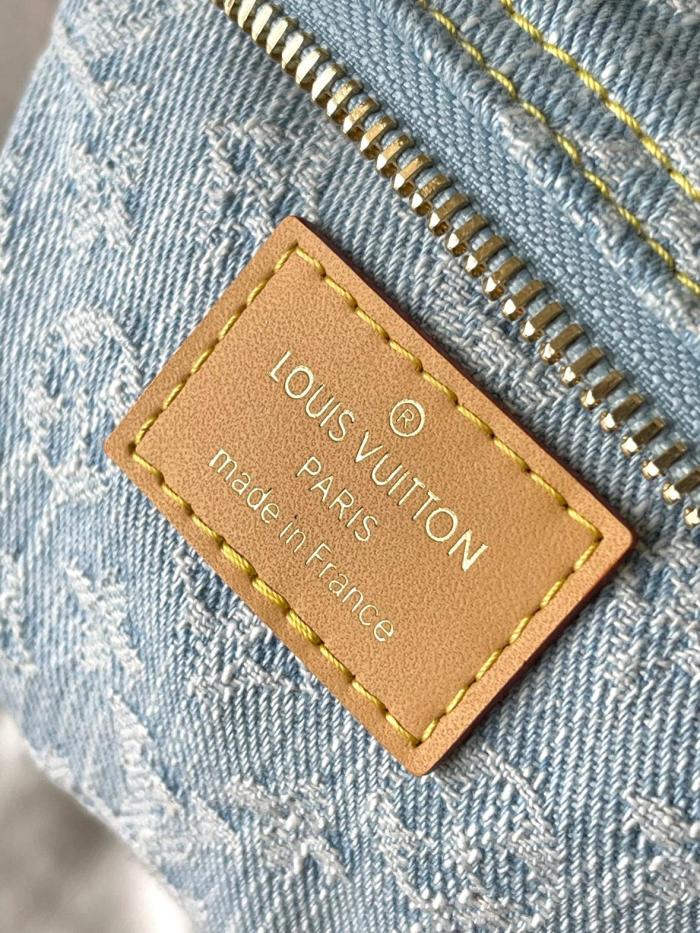 LOUIS VUITTON Nano Speedy M11212 size 17*7.5*11 cm