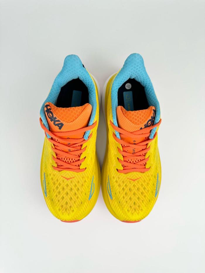 Hoka One One Clifton 9 Passion Fruit Maize