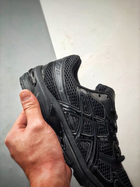ASICS Gel-1130 Black Graphite Grey
