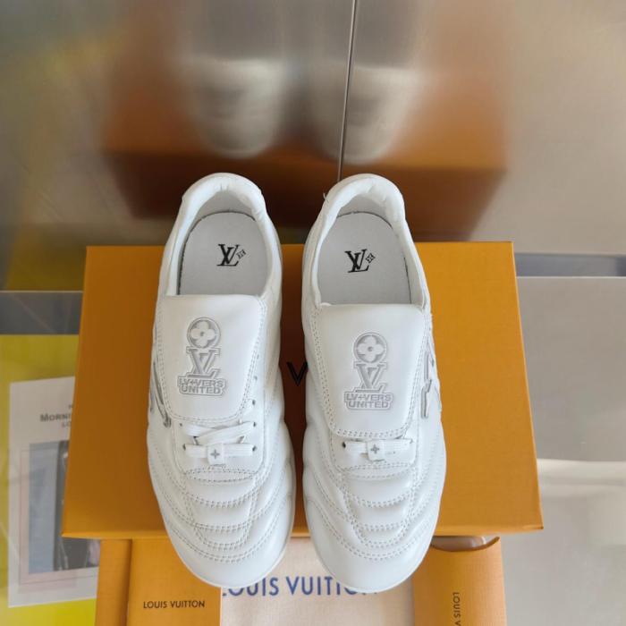 LOUIS VUITTON Footprint Soccer 2025 Spring And Summer Men's Collection Low-Top Casual Shoes Men's White