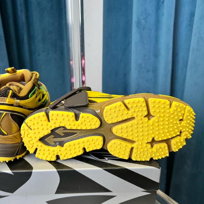 OFF-WHITE Be Right Back Sneakers Brown Colorful