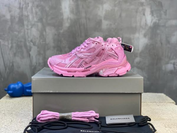 Balenciaga Runner Pink