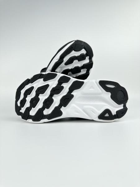 Hoka One One Clifton 9 Black Rose Gold (Women's)