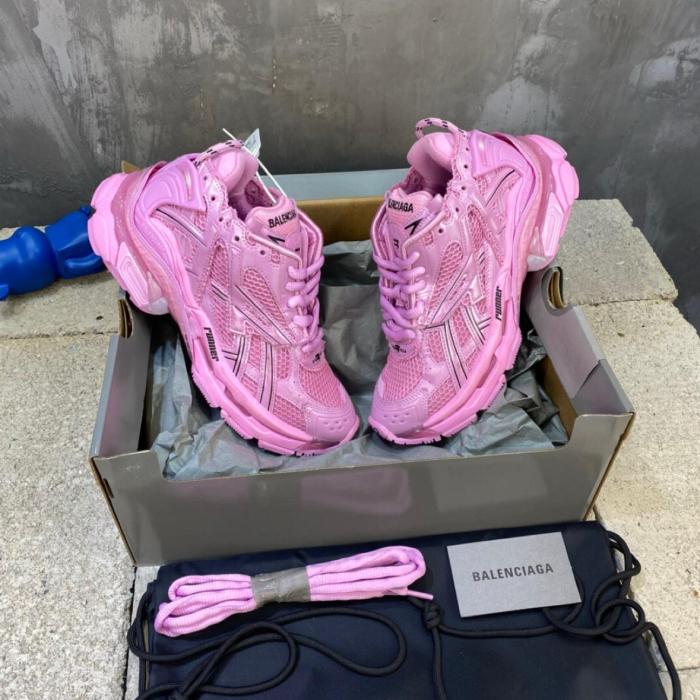 Balenciaga Runner Pink
