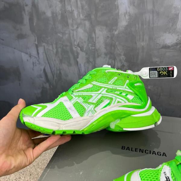 Balenciaga Runner Fluo Green