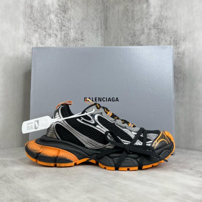 Balenciaga 3XL Black Orange