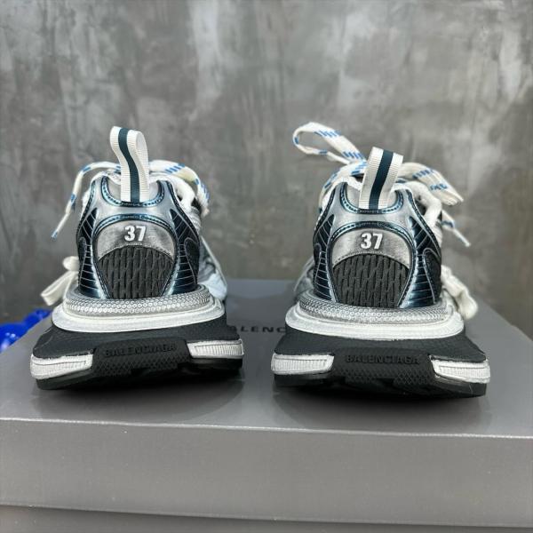 Balenciaga 3XL White Blue Yellow