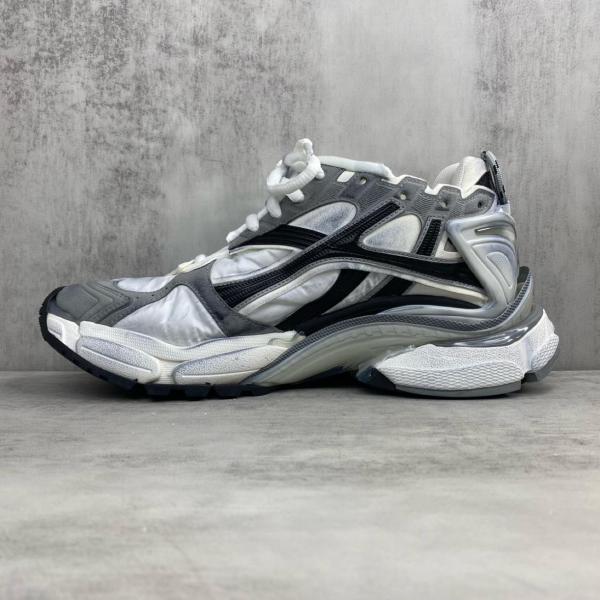 Balenciaga Runner Grey White