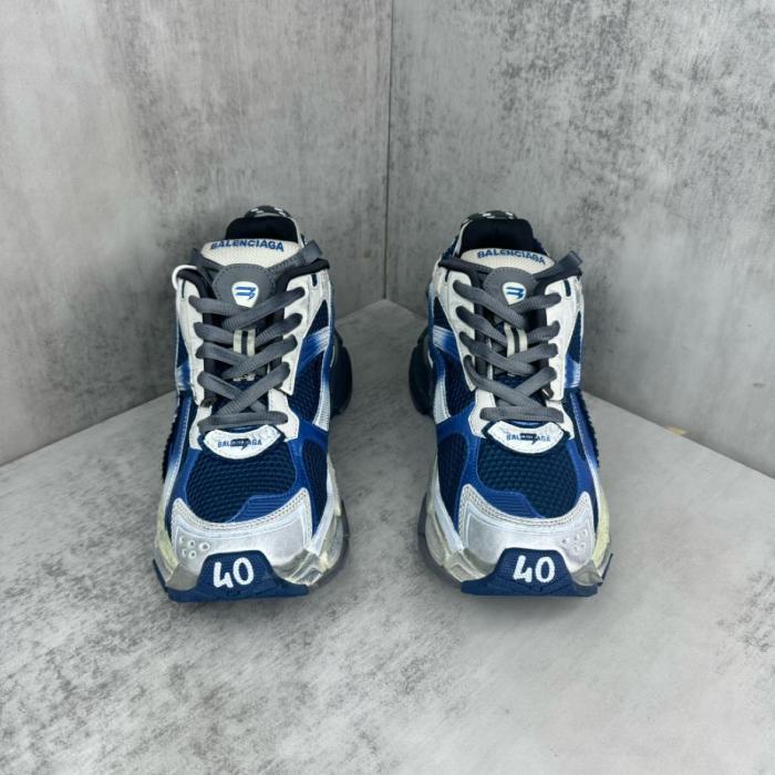 Balenciaga Runner Gradient Distressed Style Low Top Casual Shoes Men's Blue