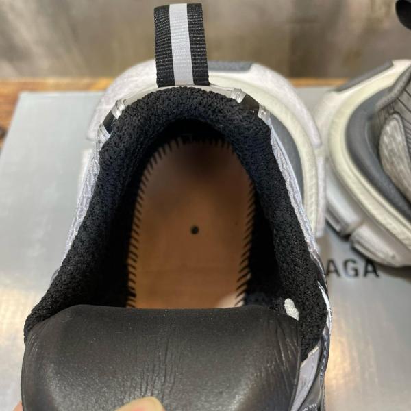 Balenciaga 3XL Grey White Red