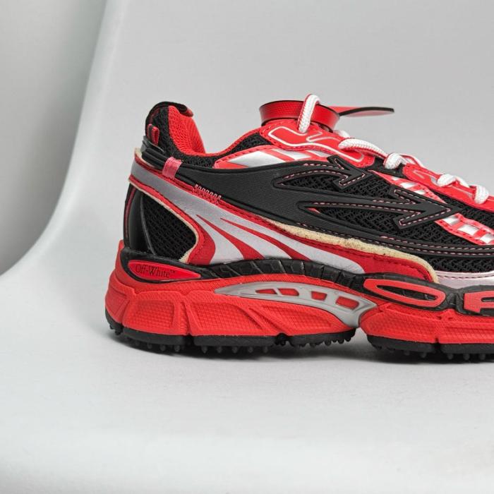 Off-White Be Right Back sneakers black/red