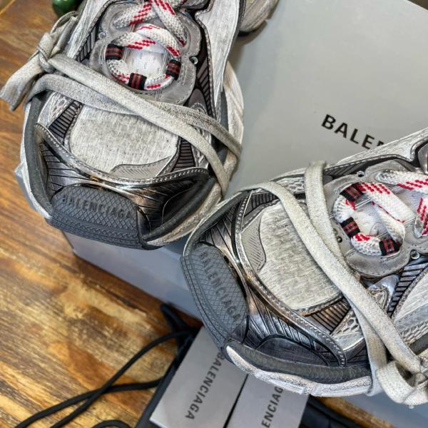Balenciaga 3XL Grey White Red